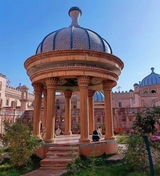 �����J���h�ό��X�|�b�g�A�A���g�D�����N