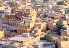 �C�X�����~�b�N�ȃJ�V���K�����s�X